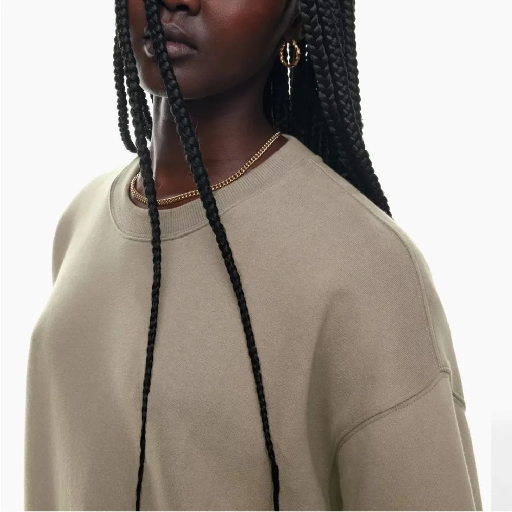 TNA Cozy Fleece Boyfriend Crew Sweatshirt - Picture 2 of 6